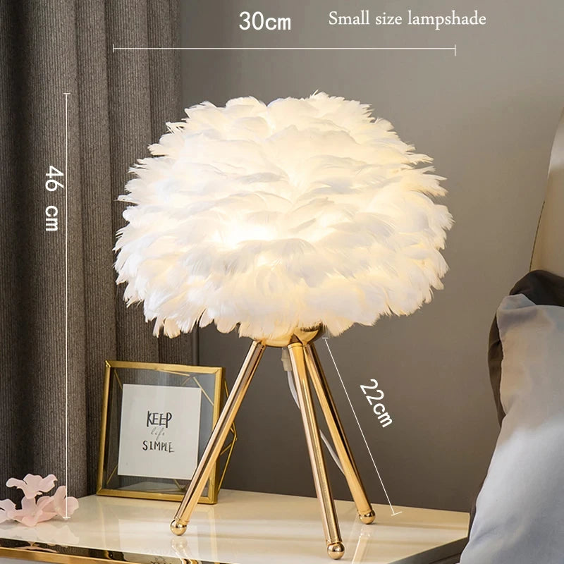 Feather Bedroom Table Lamp Modern Bedside Lamp Living Room Coffee Shop Wedding Christmas Decoration Romantic Goose Feather Lamp